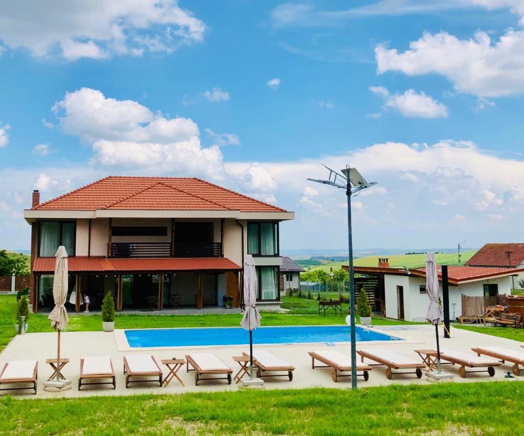Pensiunea Roa Sandulesti Bagian luar foto